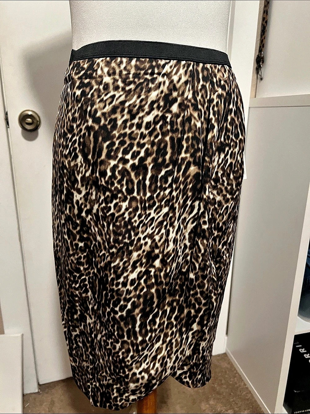 Worthington Leopard Print mini wrap Skirt Size 16 NWT